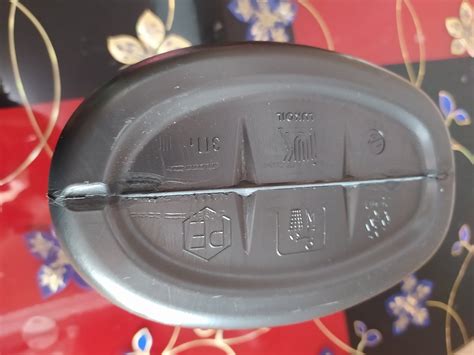 Lukoil Genesis Armortech DX1 5W-30 (API SP-RC, ILSAC GF-6A, GM dexos1 ...