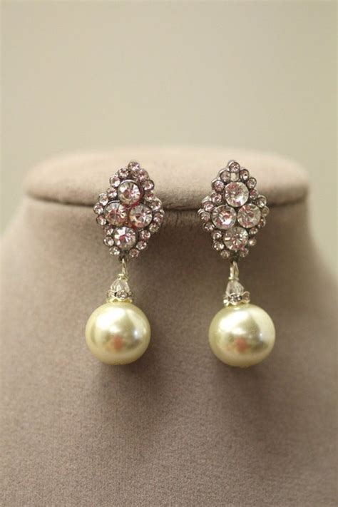 Pearl Drop Earrings Bridal earrings Wedding jewelry