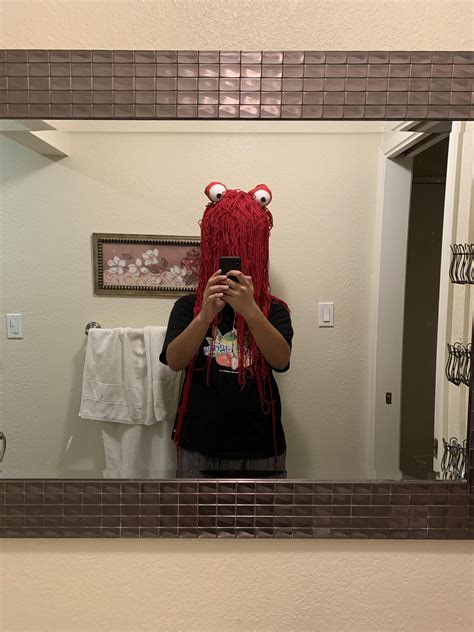 Red guy cosplay : r/DHMIS