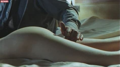 Naked Tonya Kinzinger In Nestor Burma