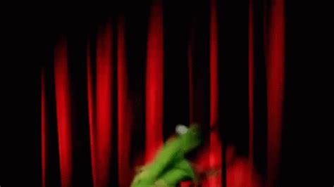 Kermit Freaking Out GIF - KermitTheFrog Crazy Insane - Discover & Share ...