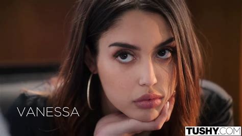 Tushy von Anal besessen Vanessa verführt ihren heißen Kollegen Oliver xHamster