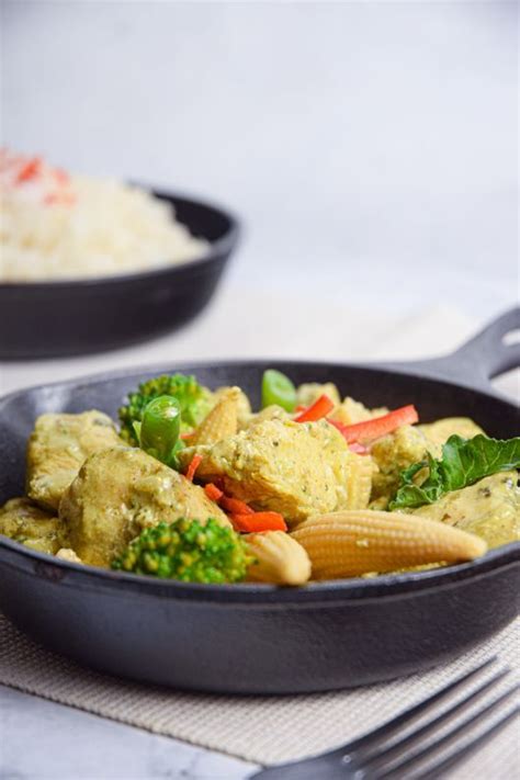 Slow Cooker Thai Green Curry Chicken Slender Kitchen