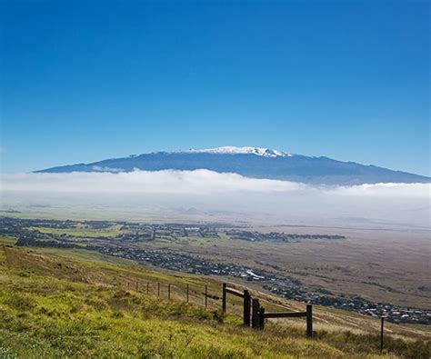 Snow in Hawaii: Early Inches Fall on Mauna Kea Volcano | Newsmax.com