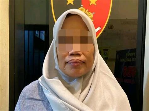 Jadi Penyalur PMI Ilegal Ibu Rumah Tangga Di Batam Diringkus Polisi