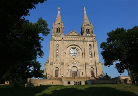 Catholic churches plan reopening strategy - SiouxFalls.Business