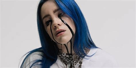 Billie Eilish Freaks Out During Hot Ones Interview SPINSouthWest