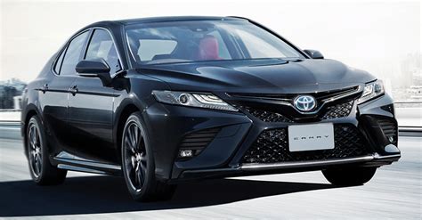 Toyota Camry Black Edition Dilancarkan Di Jepun Raikan 40 Tahun