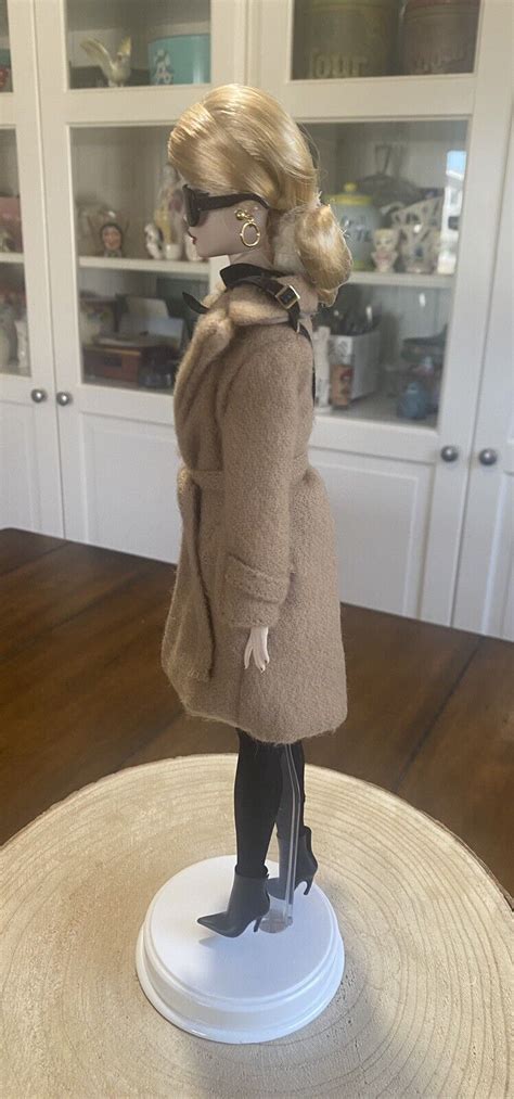 Silkstone Barbie Classic Camel Coat Gold Label Pre Owned Great