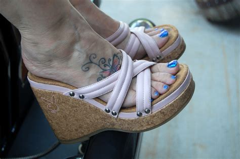 Fondos De Pantalla Tatuaje Tinta Dedos De Los Pies Zapatillas