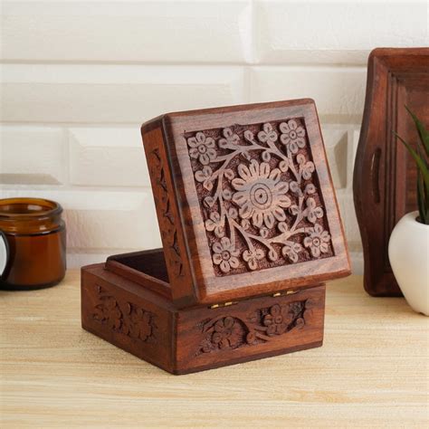 Ajuny Handcrafted Wooden Indian Carving Box Jewelry Storage Holder