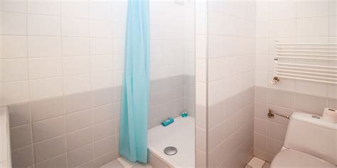 Shower Mat With Drain Hole - Shower Inspire