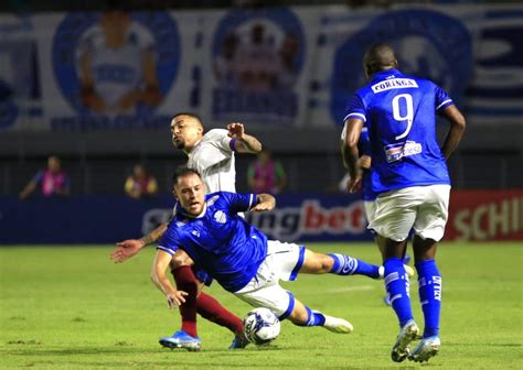 Mudan As No Ataque Jejum De Gols Csa Chega A Tr S Partidas Sem Marcar