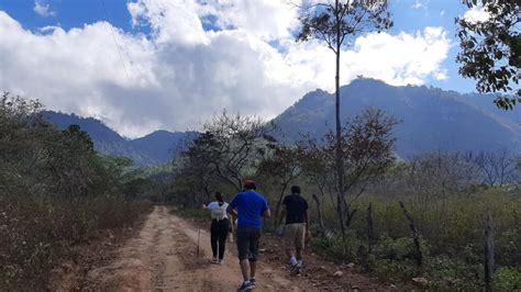 Preocupados por constantes temblores vecinos de El Volcán y otras