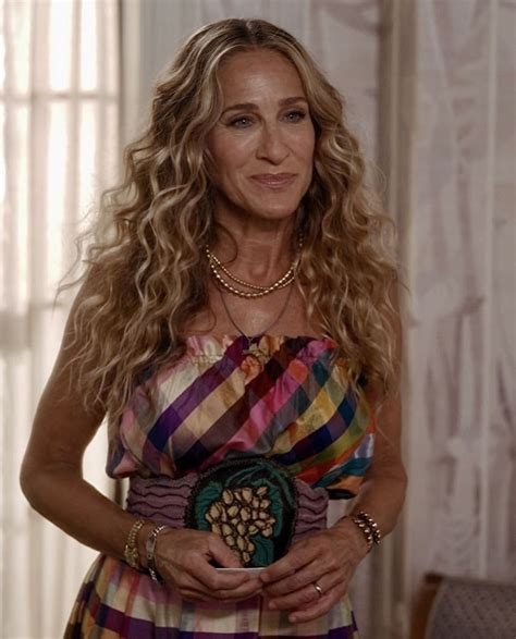 Carrie Bradshaw Hair Carrie Bradshaw Outfits Sarah Jessica Parker