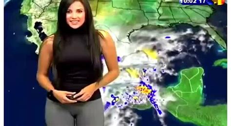 Weather Presenter Susana Almeidas Camel Toe Goes Viral After Imgur