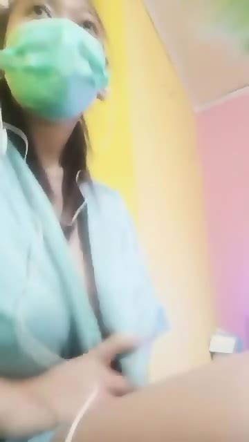 Indonesia Cute Girl Showing Nude