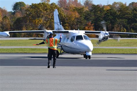 Concord-Padgett Regional Airport - Air Elite