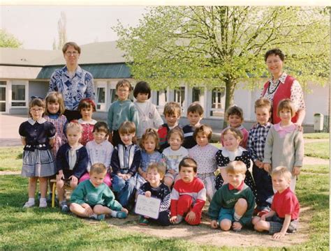 Photo De Classe Petite Section Maternelle De 1994 ECOLE MATERNELLE