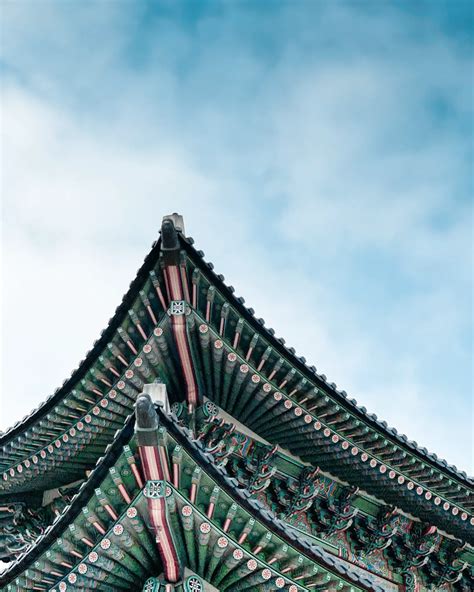 Gyeongbokgung Palace in a Hanbok: The Ultimate Guide | Polyglot Petra