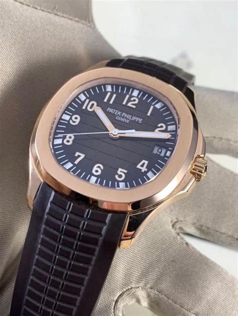 Patek Philippe Aquanaut Rose Gold Ref R Full Set Luxury Watches