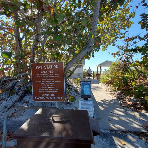 Commuters are furious about the gare d'ottawa parking rate hike 10