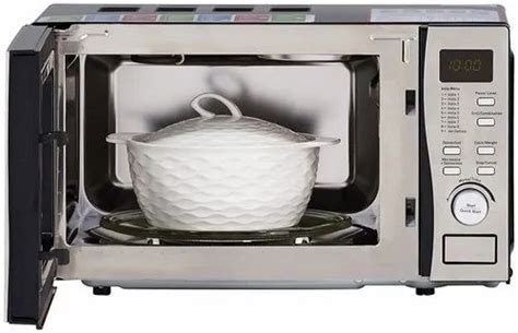 Capacity(Litre): 20L Silver Godrej Microwave Ovens at best price in New ...