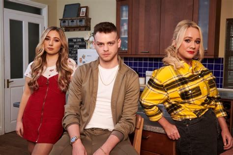 Hollyoaks Returns To Phased Filming Next Month Soaps Metro News