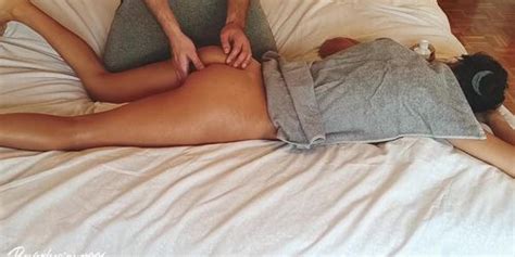 Curvy Milf Tammy Jean Lets The Hung Masseur Creampie Her Pussy Tnaflix