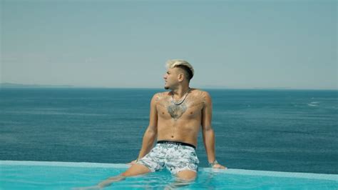 Hot Sexy Tay Galega Bikini Pics