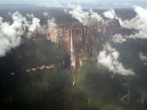 Cómo Visitar El Salto Ángel Canaima En Venezuela