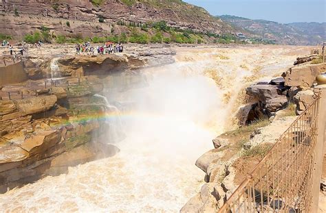 Where Can A Yellow Waterfall Be Seen? - WorldAtlas.com