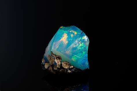 Opal Unveiling Fascinating Facts About This Enchanting Gemstone