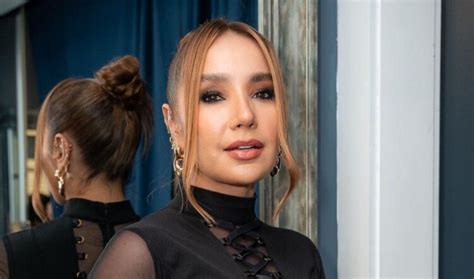 Hot Sexy Paola Jaramillo Bikini Pics