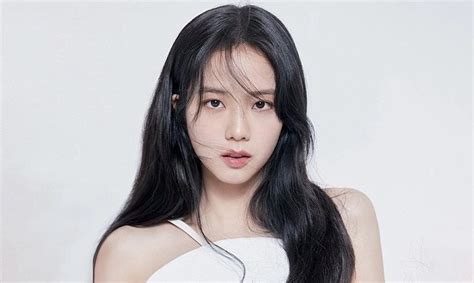 Mỹ nhân Việt đẹp trước thời đại Visual giống hệt Jisoo BLACKPINK chấp các hot girl cả tá app