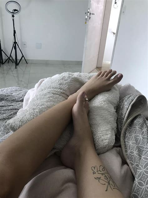 Cum On Them Nudes FootFetish NUDE PICS ORG