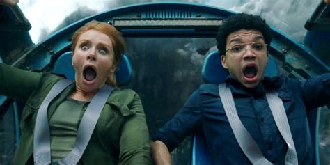 Exclusive Behind The Scenes Footage Unforgettable Gyrosphere Stunt From Jurassic World Fallen