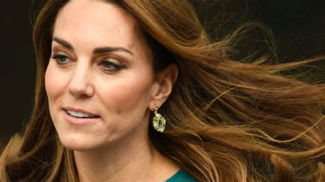 Kate Middleton Nie Rozstaje Si Z Tym Kosmetykiem To Sekret Jej Bujnej