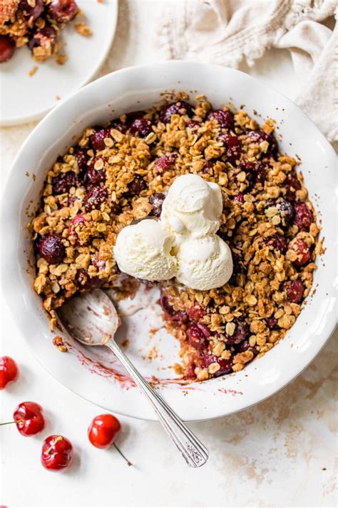 Best Cherry Crisp Easy Made With Fresh Cherries WellPlated