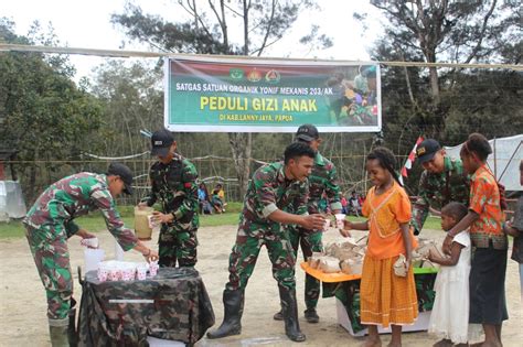 Satgas Yonif Mekanis Ak Peduli Gizi Anak Media Awas