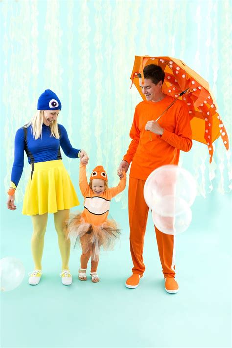 DIY This Finding Dory Family Costume for an Unforgettable Halloween | Family costumes, Cool ...