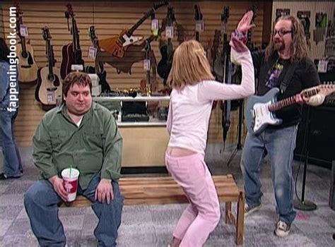 Amy Poehler Nude The Fappening Photo 30712 FappeningBook