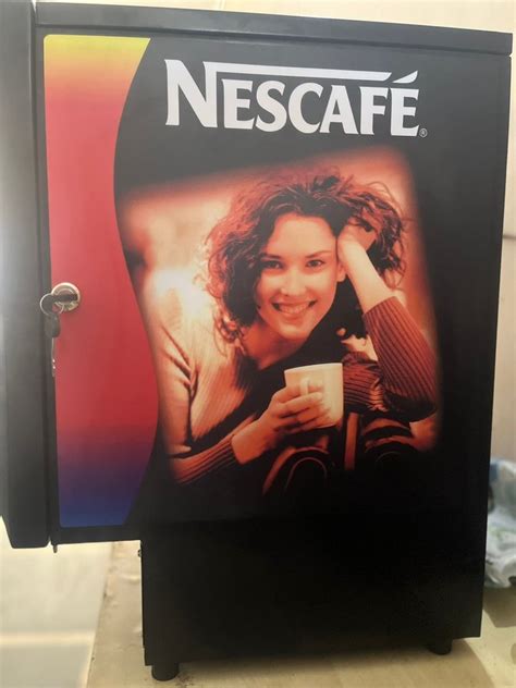 Nescafe Tea Coffee Vending Machine With Lane Cups Min At Rs