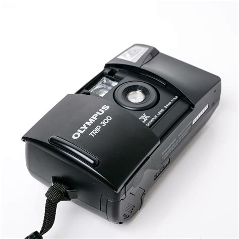 Olympus Trip 300 - Lomocrewz