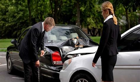 What To Do And Who To Ask For Help If You Ever Get Into A Car Accident