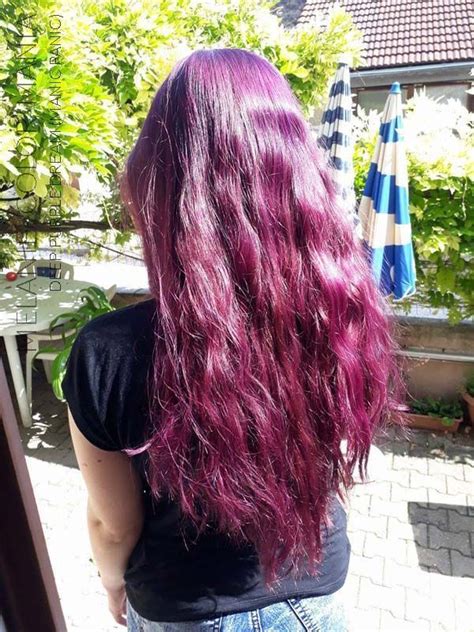 Épinglé sur Cheveux violets