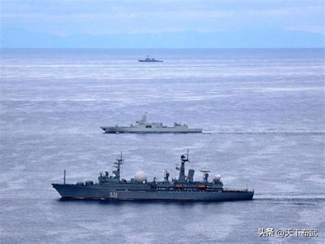 敏感時刻，山東艦與尼米茲在南海正面遭遇，但山東艦編隊戰力更強 每日頭條