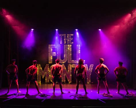 The Full Monty Review Nov 2016 Newbury Weekly News — Basingstoke Amateur Theatrical Society