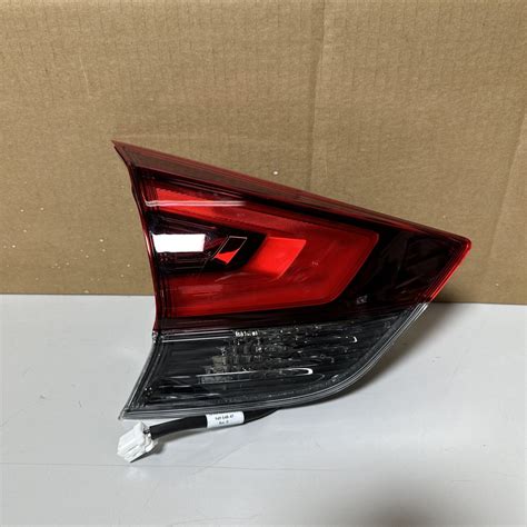 Nissan Rogue Tail Light Assembly Inner Right Passenger Side