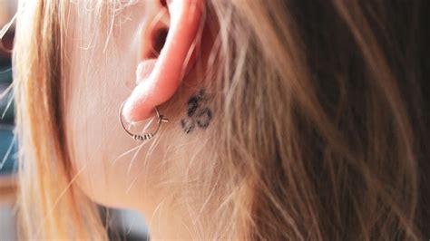 Discover More Than 82 Tattoo Designs Behind Ear Super Hot In Coedo Vn